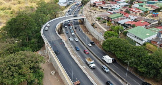 Viaducto en Hatillos 7 y 8 alcanza el 90% y abrirá en mayo