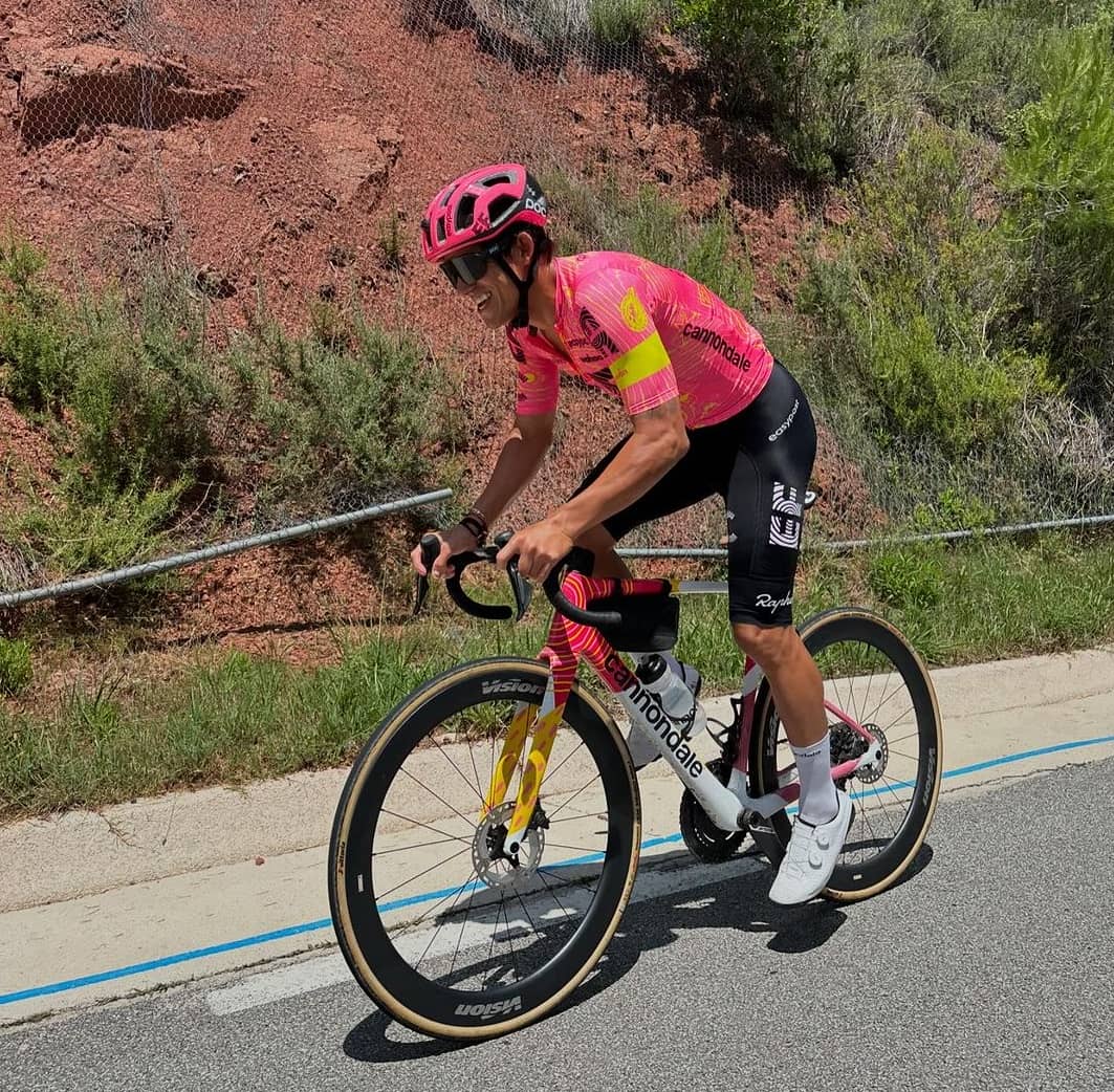 Amador vuelve a la carga