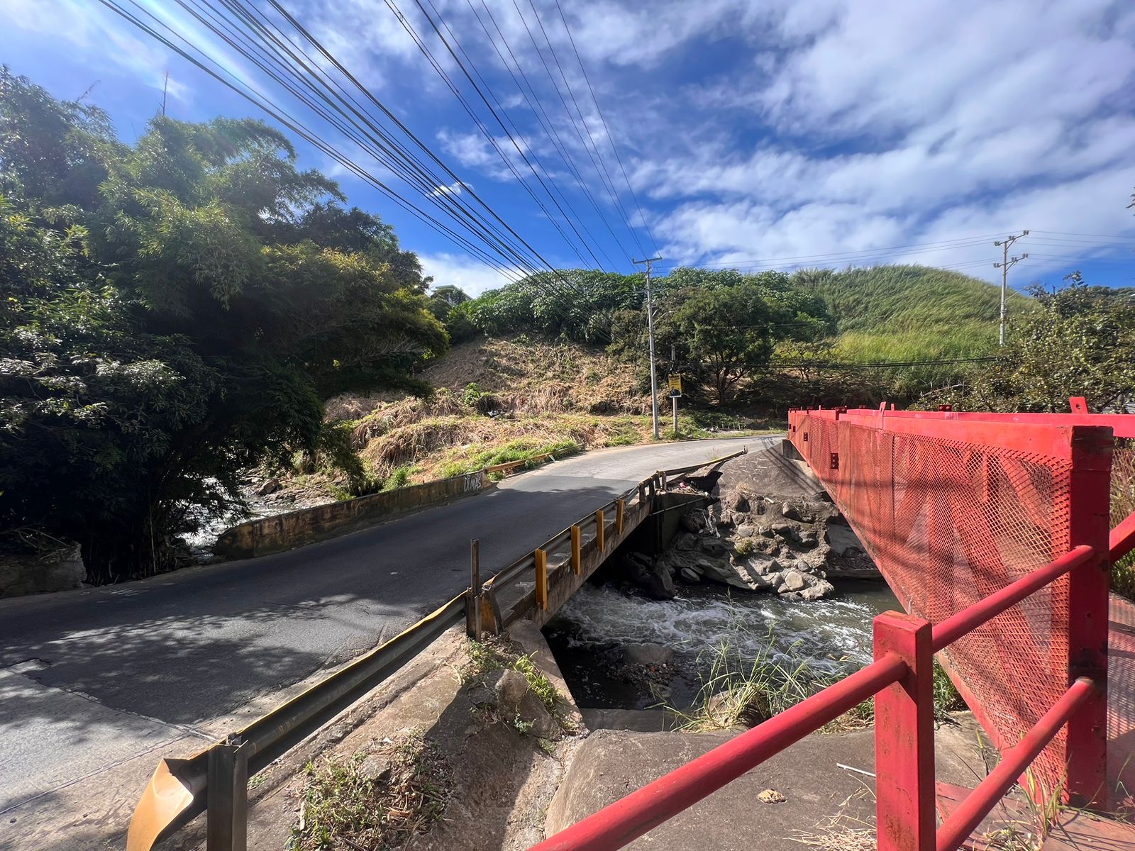 ¡Atención conductores! El año iniciará con intervención en el puente en  Bajo  los Ledezma 