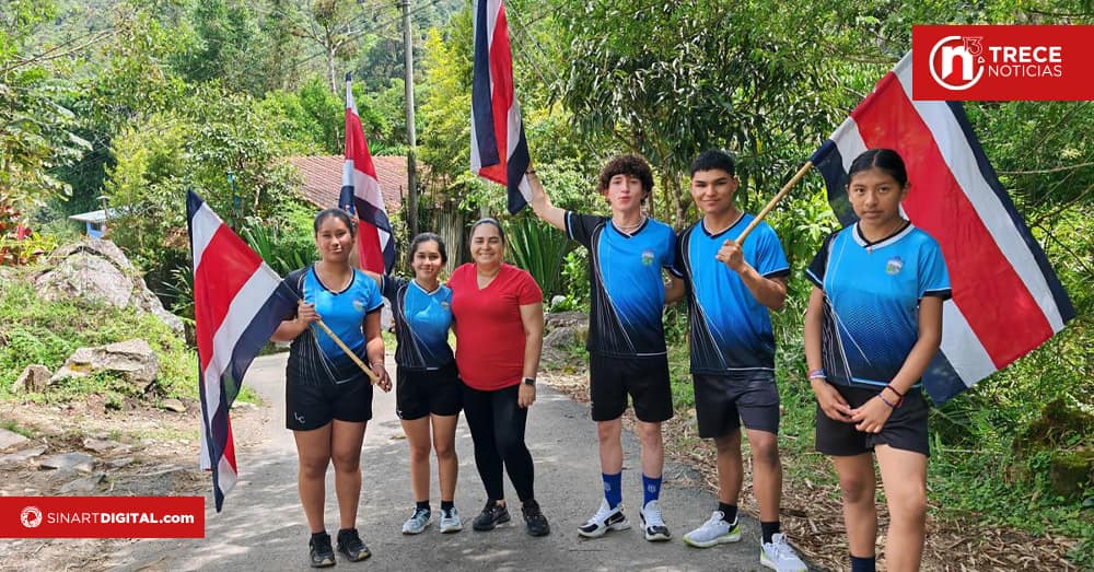 Cinco estudiantes llevarán la Antorcha de la Independencia al Cerro Chirripó