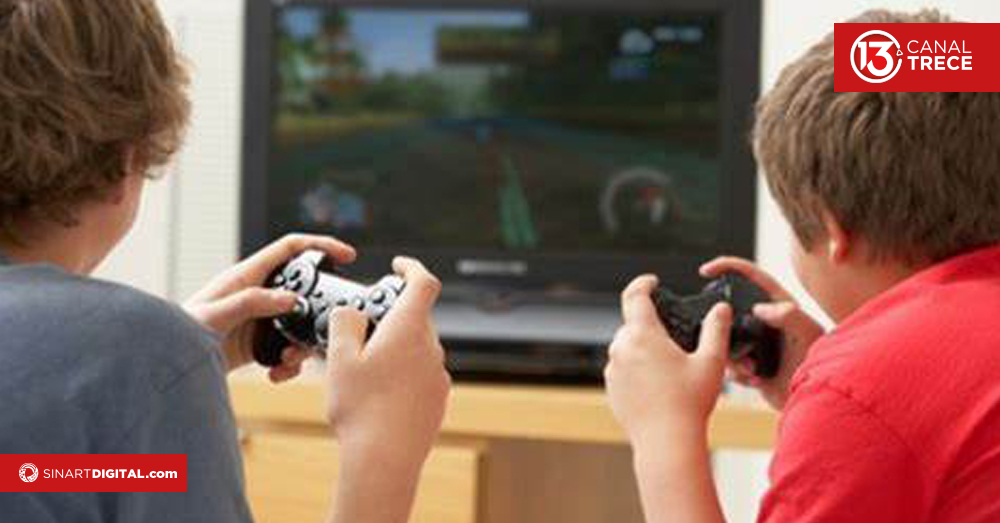 ¿Cuáles son los riesgos de usar cracks y cheats en videojuegos? 