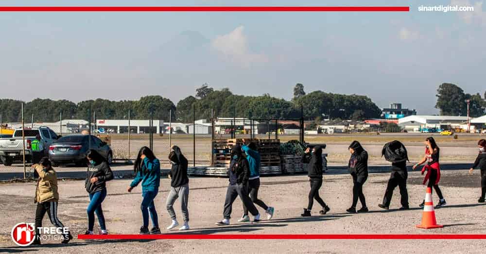 Centros de procesamiento también abrirán en Costa Rica, pero para limitado grupo de migrantes