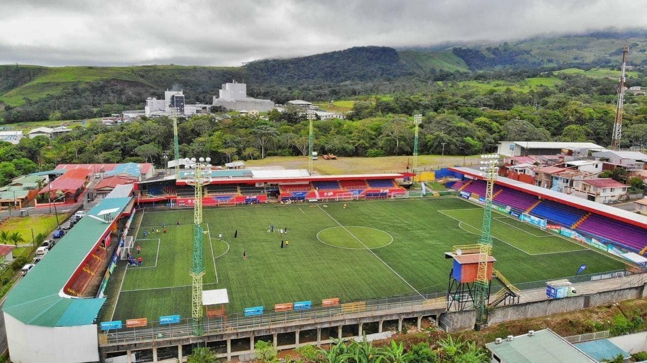 Arranca el certamen con desafío por el crudo invierno para las canchas