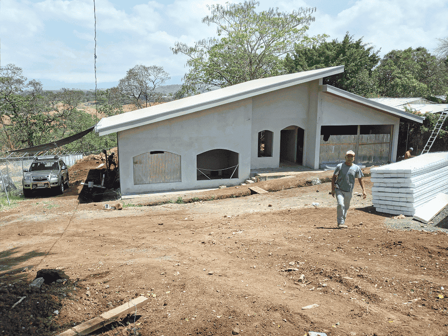 Precios de materiales para construcción registran leve disminución en agosto 