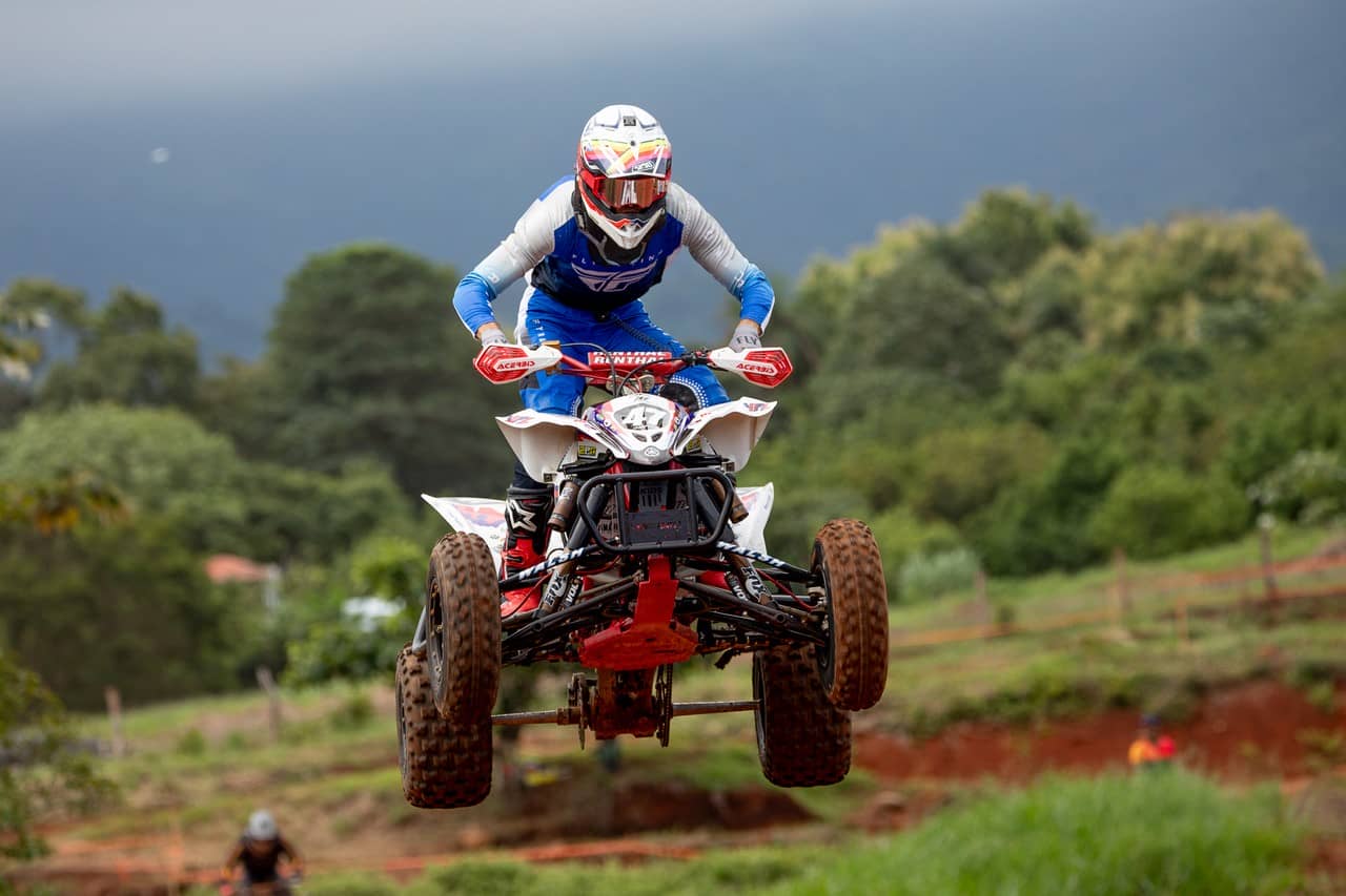 Mario González rey de la tercera fecha de Cuadracross