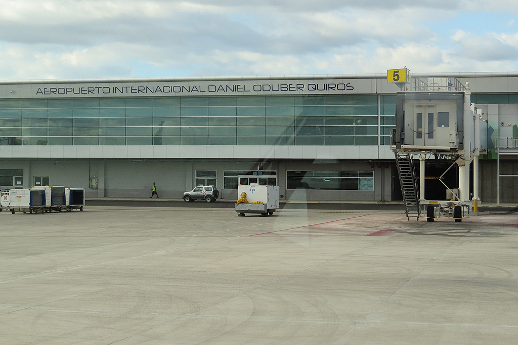 Asamblea Legislativa reprograma audiencias de Pedregal y Meco por polémica de Aeropuerto Daniel Oduber