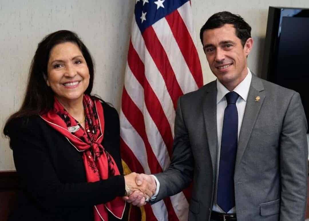 Diputado Manuel Morales niega posible renuncia a su curul