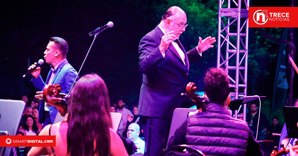 “Plancha de Despecho” y “Somos Latinos” a ritmo de orquesta 