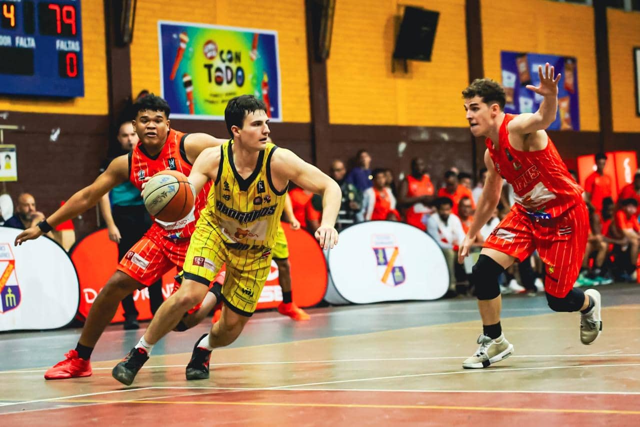 Seminario toma la iniciativa en el baloncesto nacional