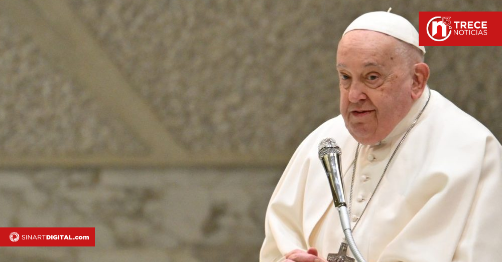 El papa Francisco deja de usar máscara de oxígeno, anuncia el Vaticano