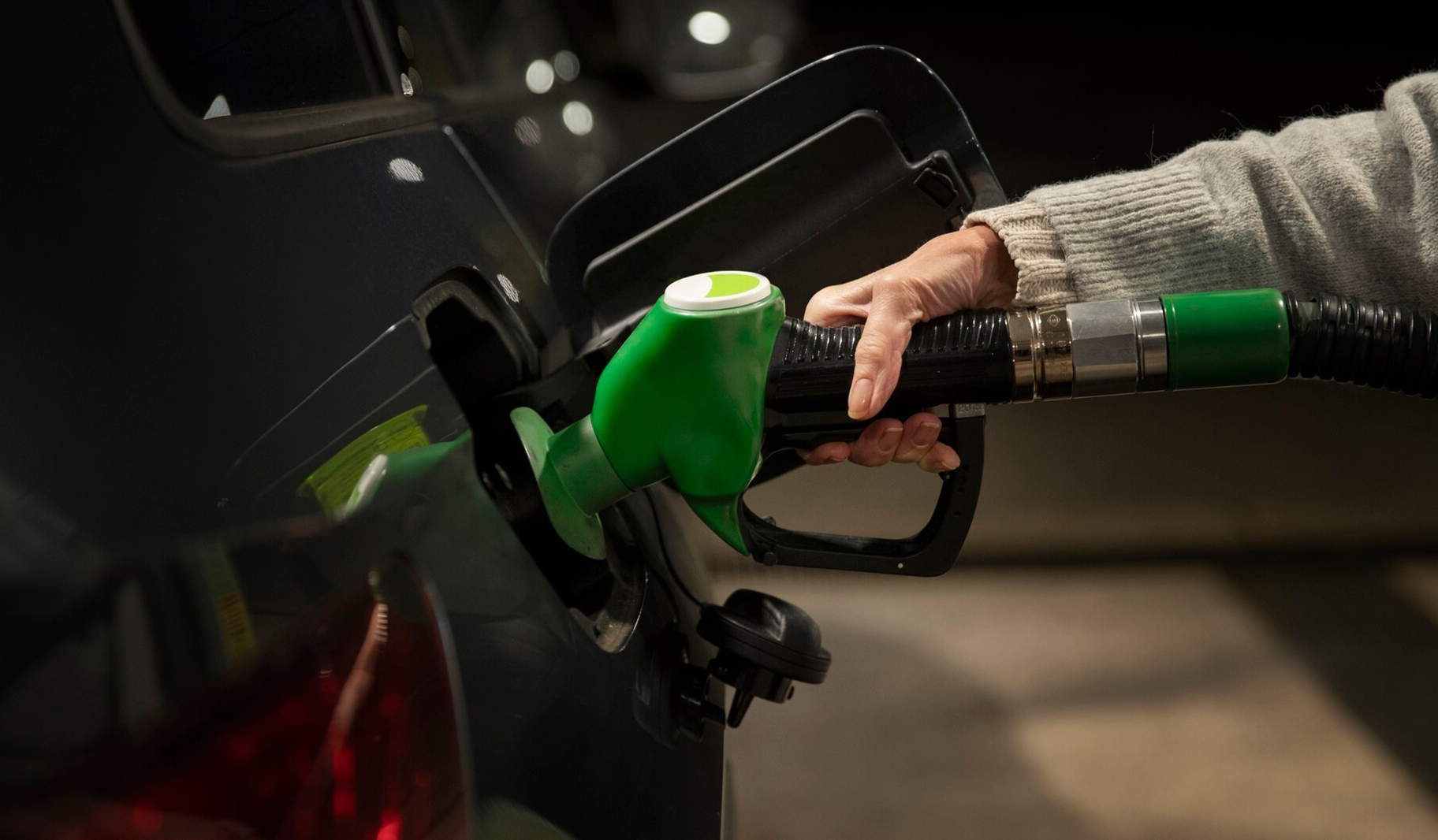 Gasolina súper, diésel y gas disminuirán por tercer mes consecutivo