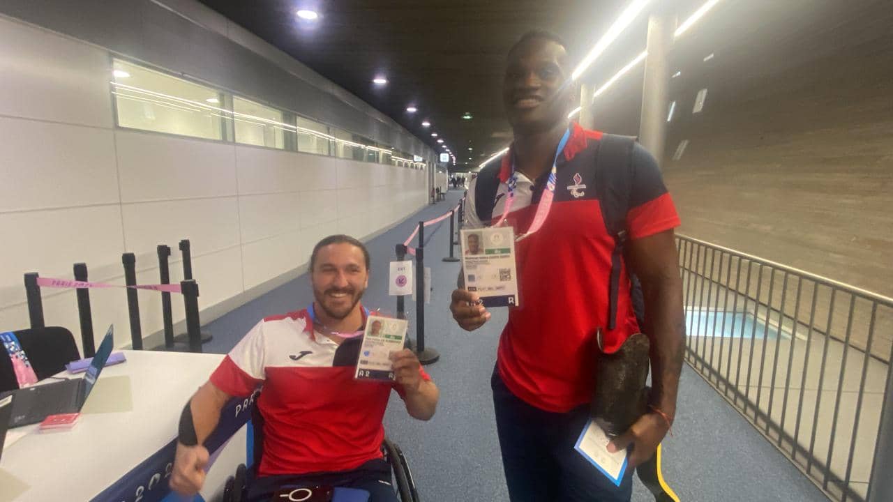 Guity y Gil ya están en París