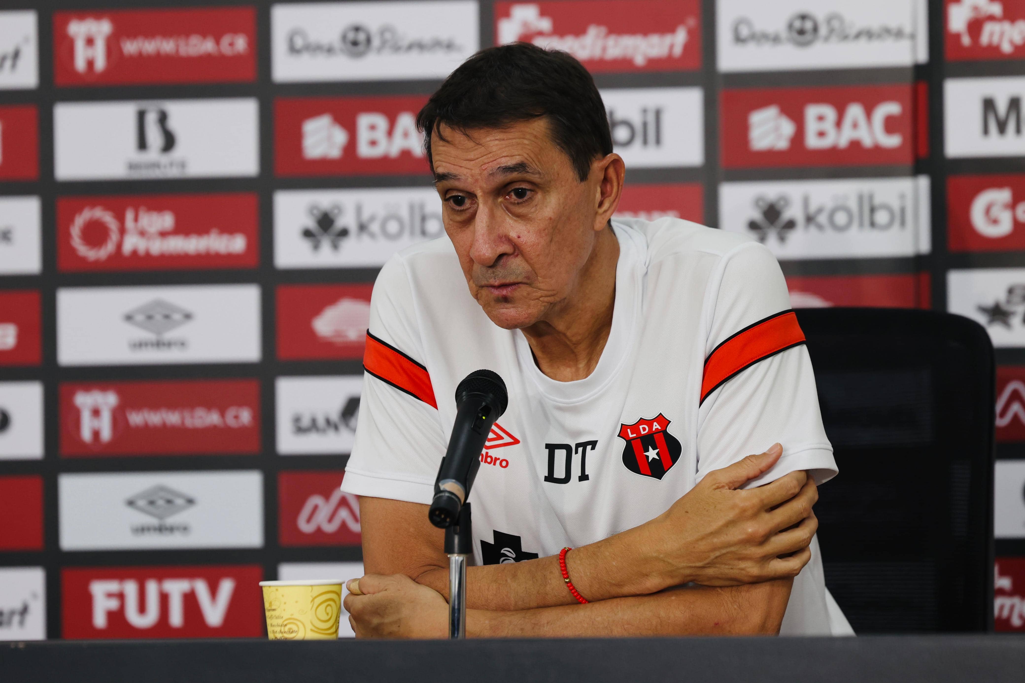 Guimaraes "En un clásico no hay favoritos"