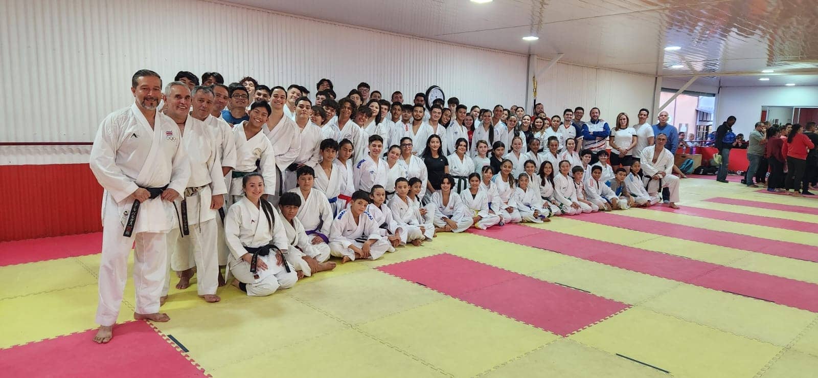 95 atletas ticos competirán en el Campeonato Centroamericano de Karate en El Salvador