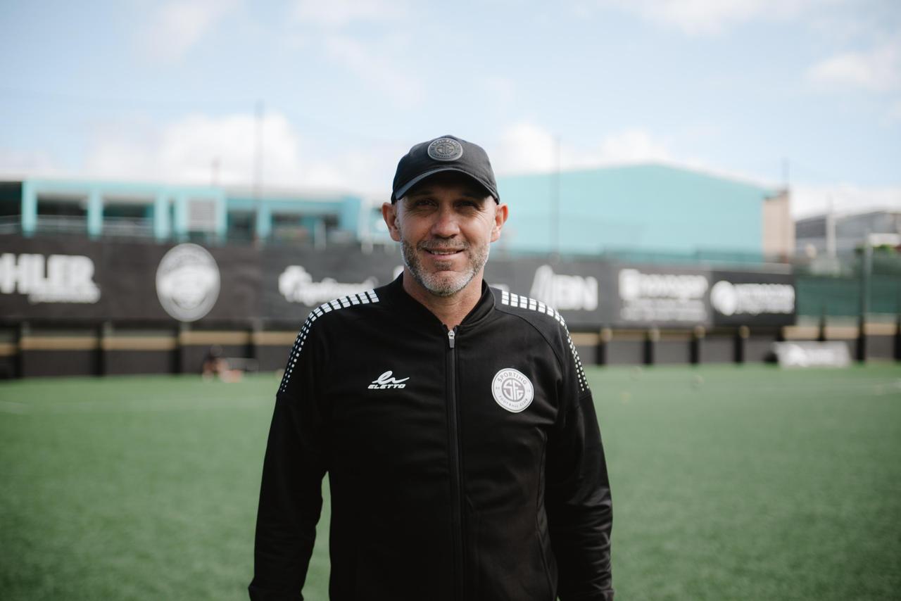 Marín es oficialmente el nuevo técnico de Sporting