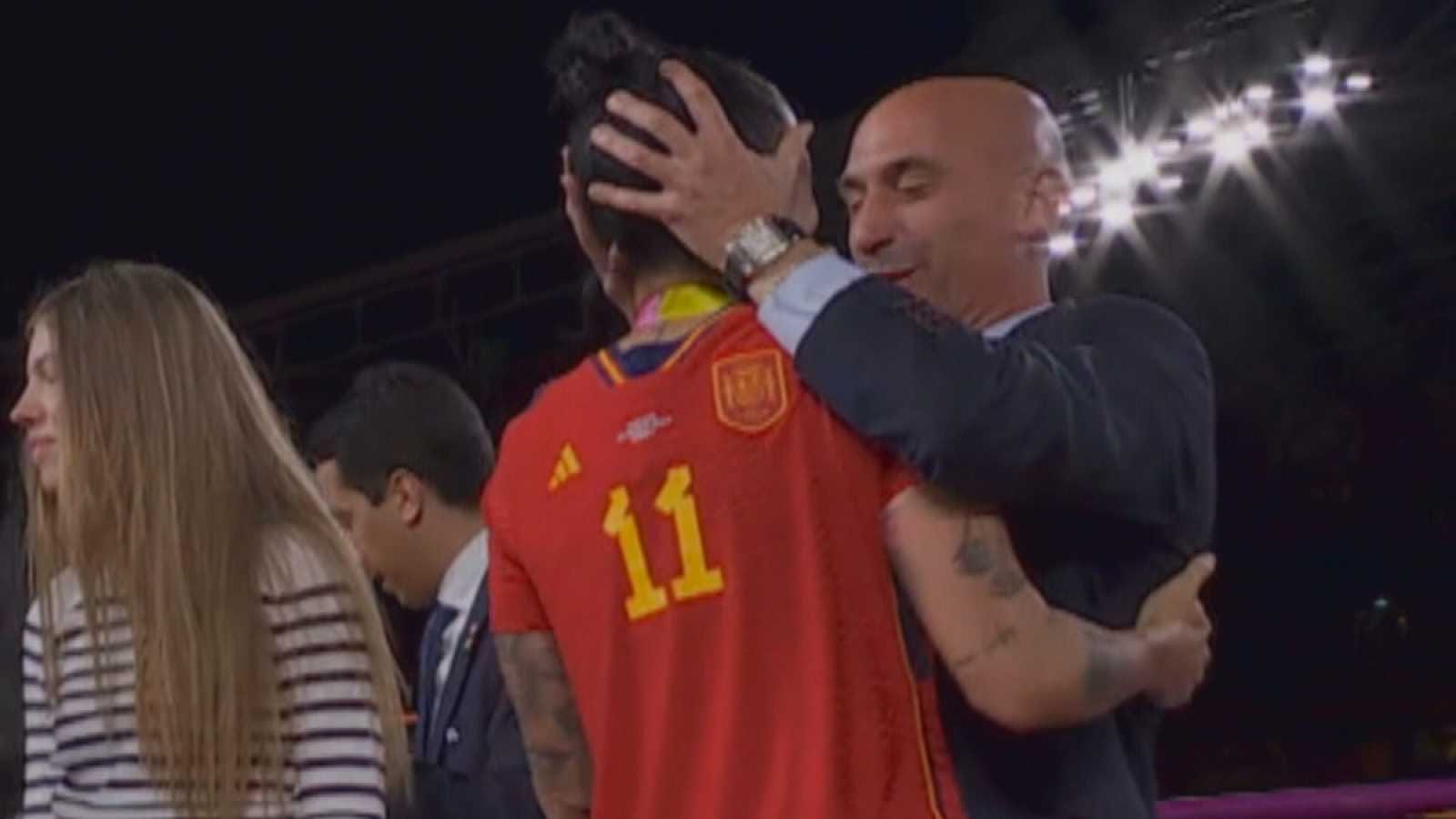 Rubiales, a un paso del juicio por el beso forzado a Jenni Hermoso