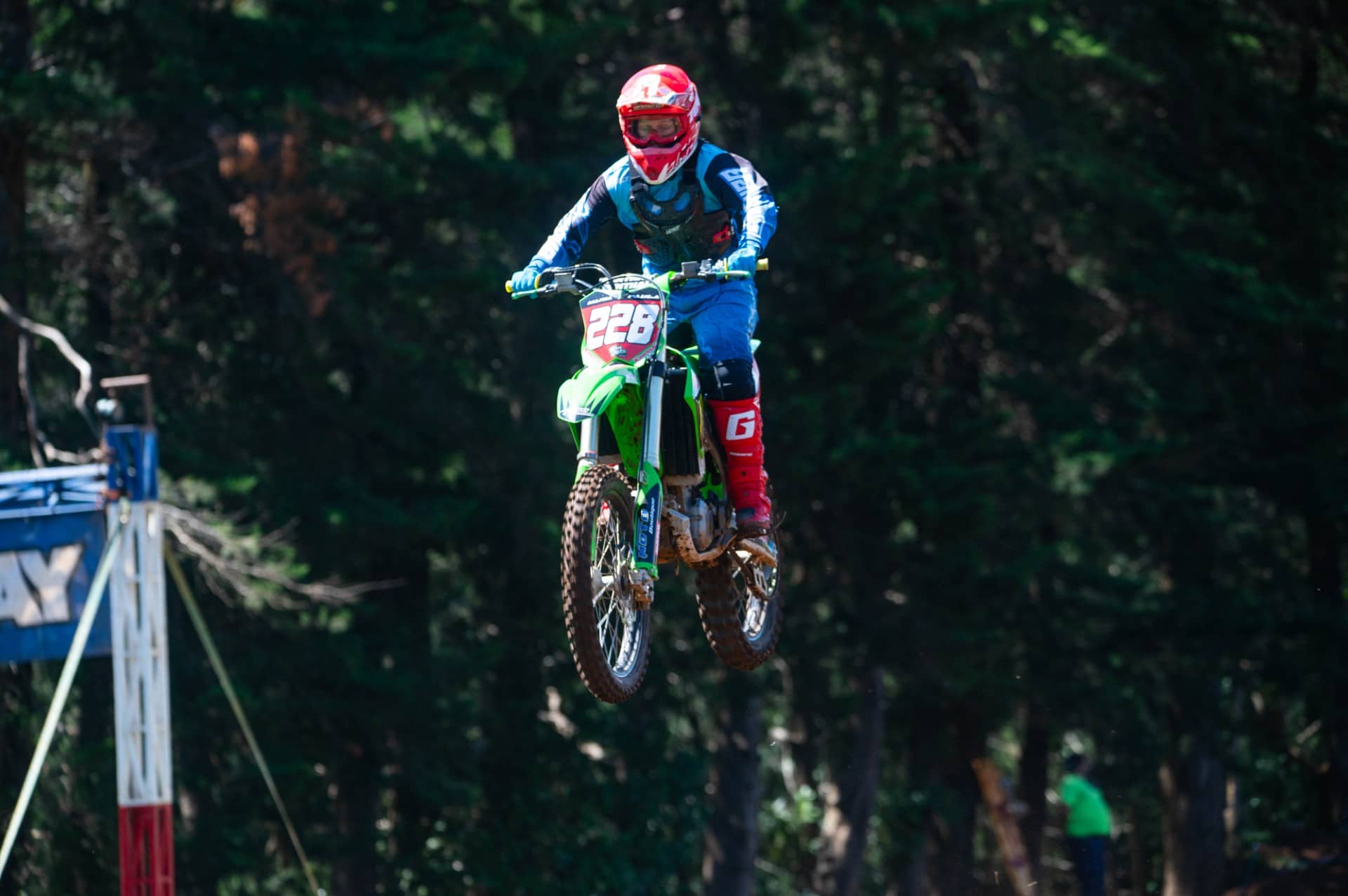 Saborío en la cima del Motocross