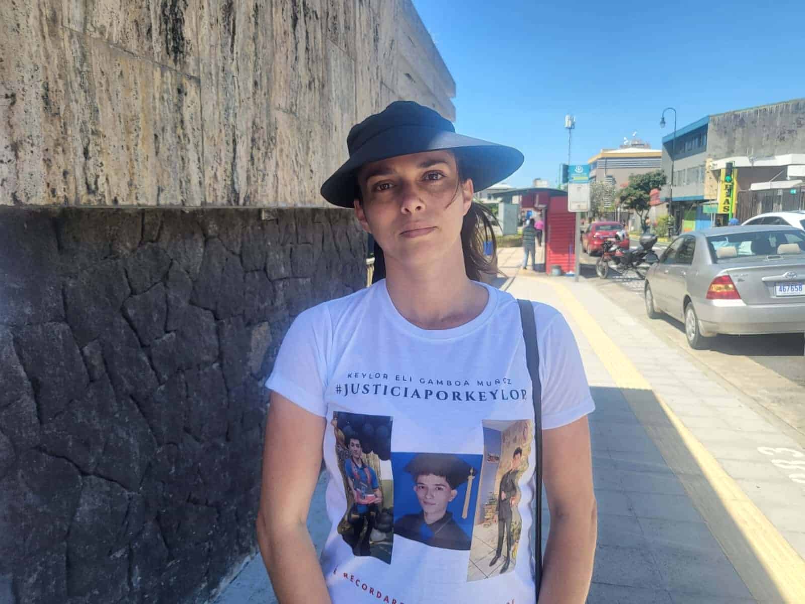 Mamá de joven asesinado: '¿Cómo le explico a una niña de 10 años que su hermano no volverá más a casa?'