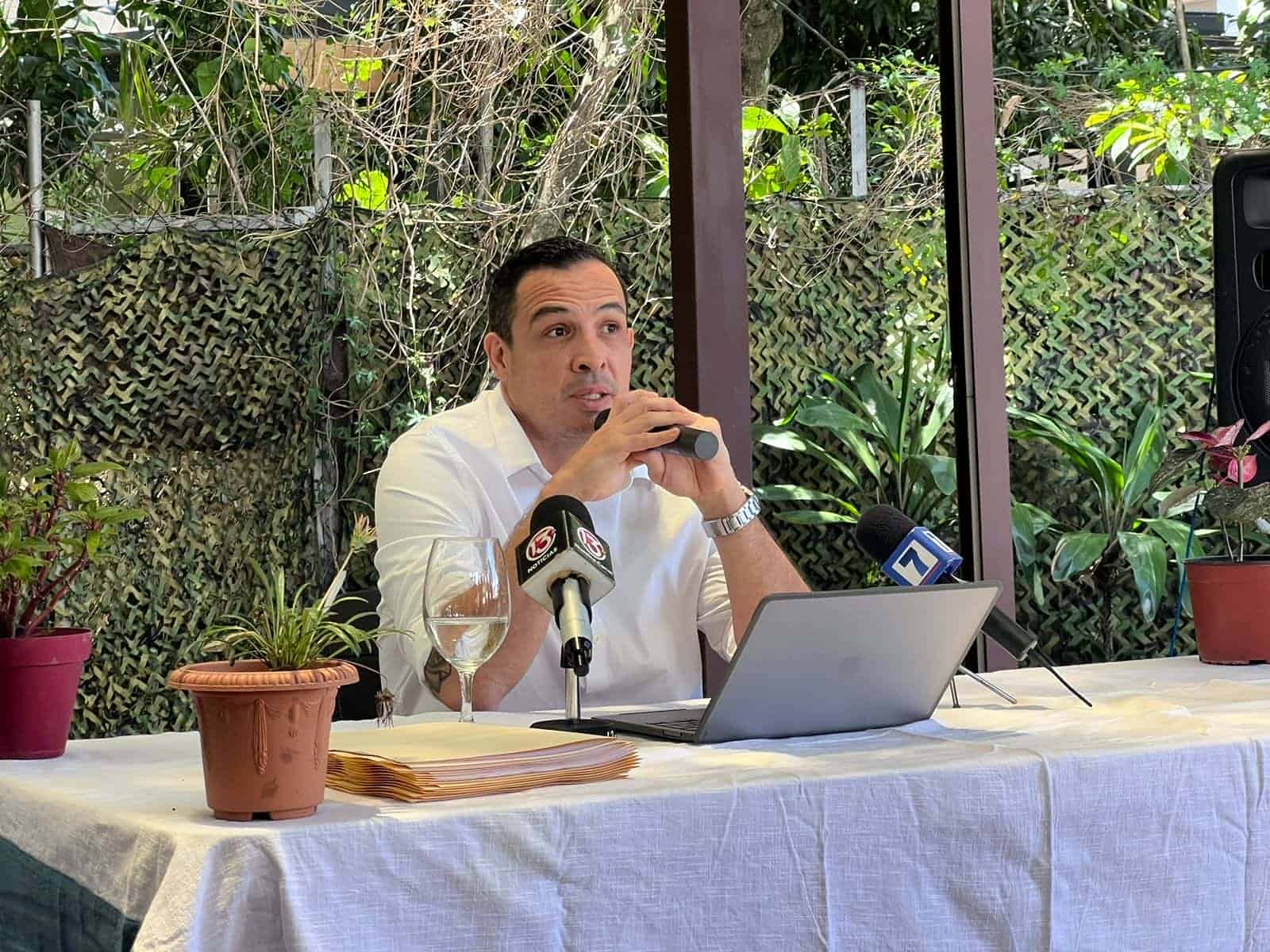 Ex presidente del Incofer asegura que su despido se dio tras discusión con ministro Amador