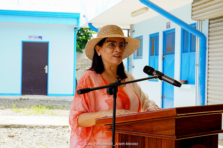 Presidenta de la CCSS se quedó sin comparecer por ausencia de diputados