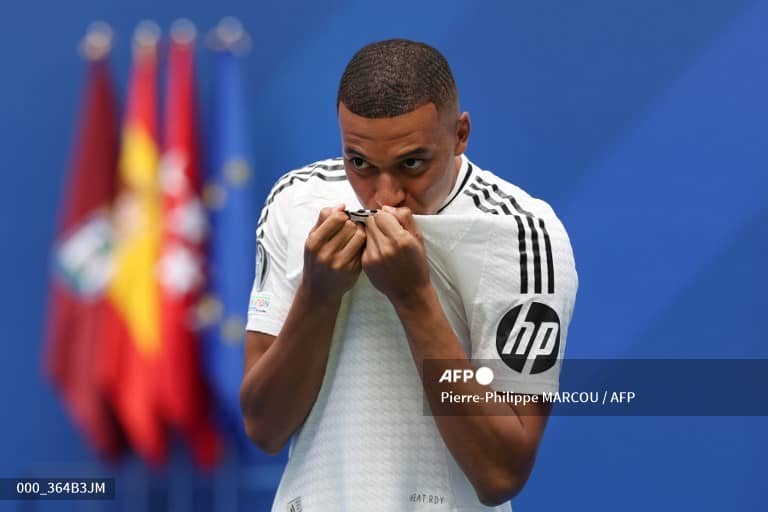 Mbappé y el Madrid inician relaciones ganando la Supercopa