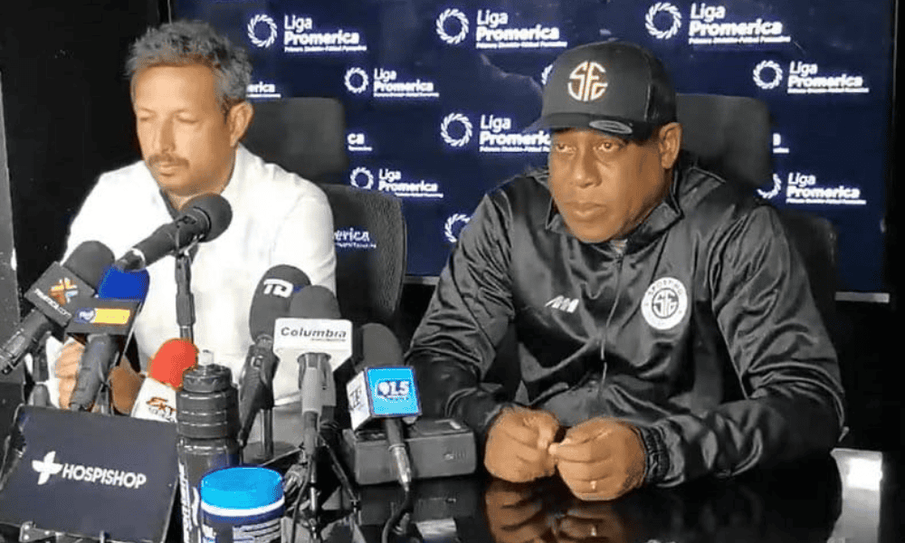 Medford: "Sporting trabaja como equipo grande"