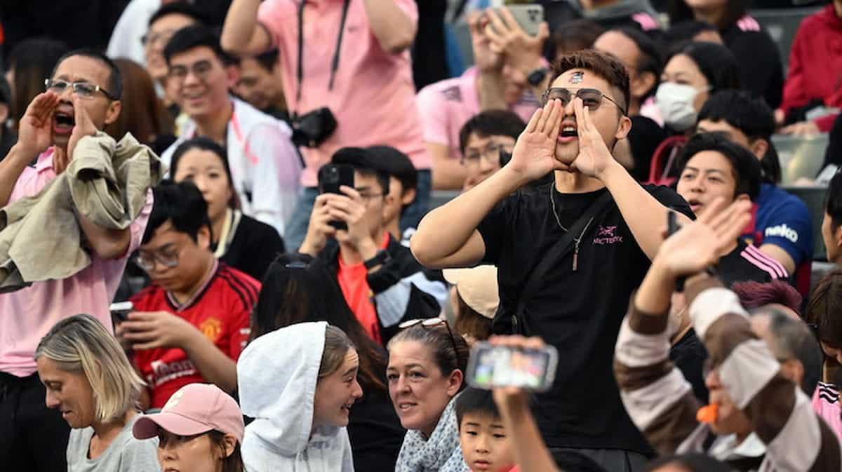 Aficionados y medios Chinos siguen arremetiendo contra Messi por no jugar en Hong Kong