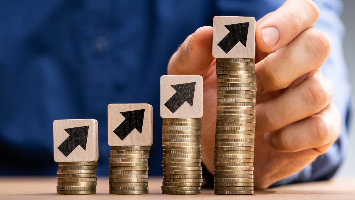 Más de 1000 funcionarios del MEP recibieron pago de aumento salarial por costo de vida 