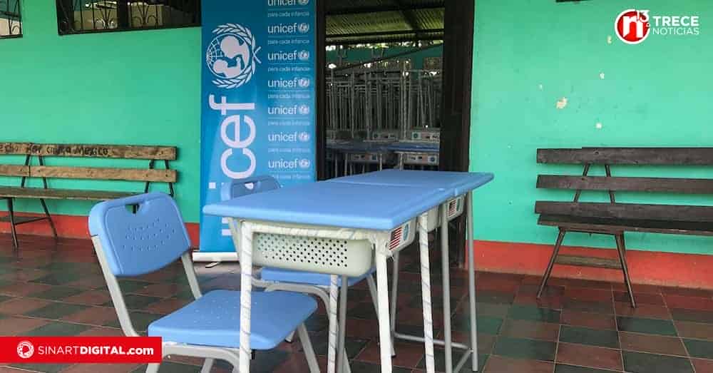 Donación de pupitres beneficia a 1.400 estudiantes de Upala 