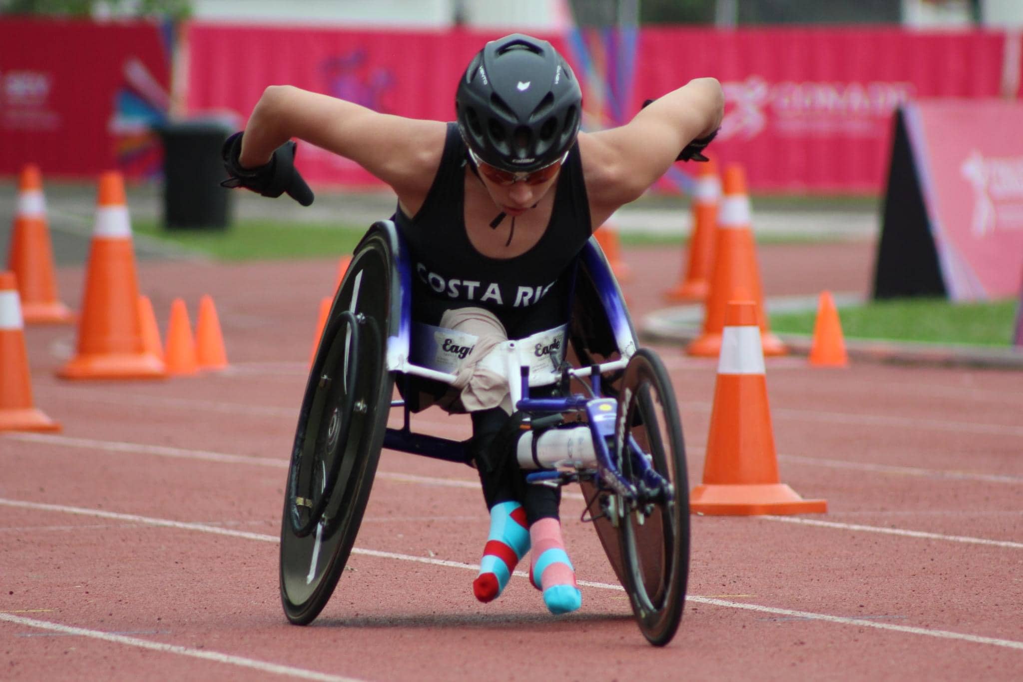 Paratletas continúan intenso fogueo fuera del país