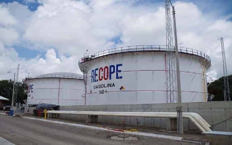 Laboratorio de la UCR confirma calidad de los combustibles que suministra RECOPE