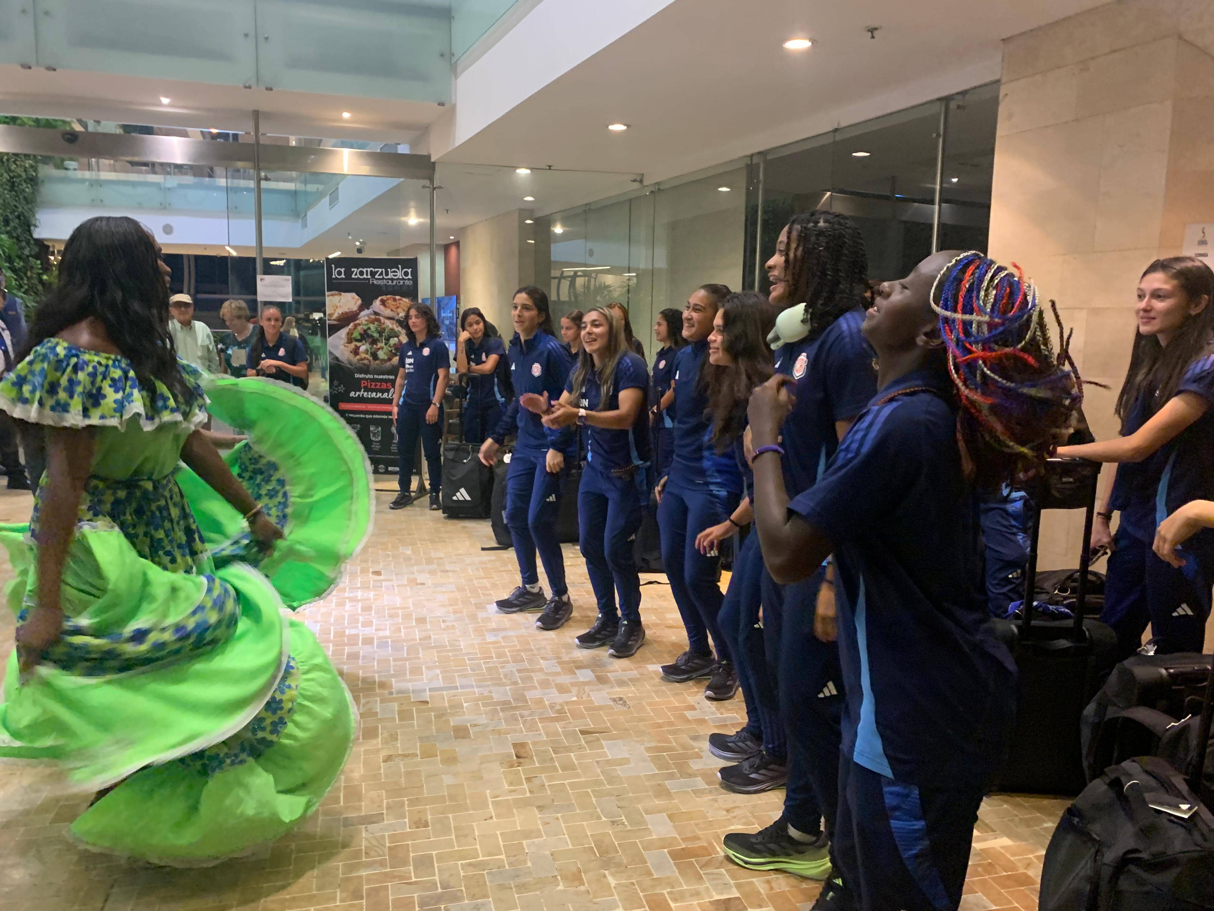 Sub 20 femenina lista para el debut