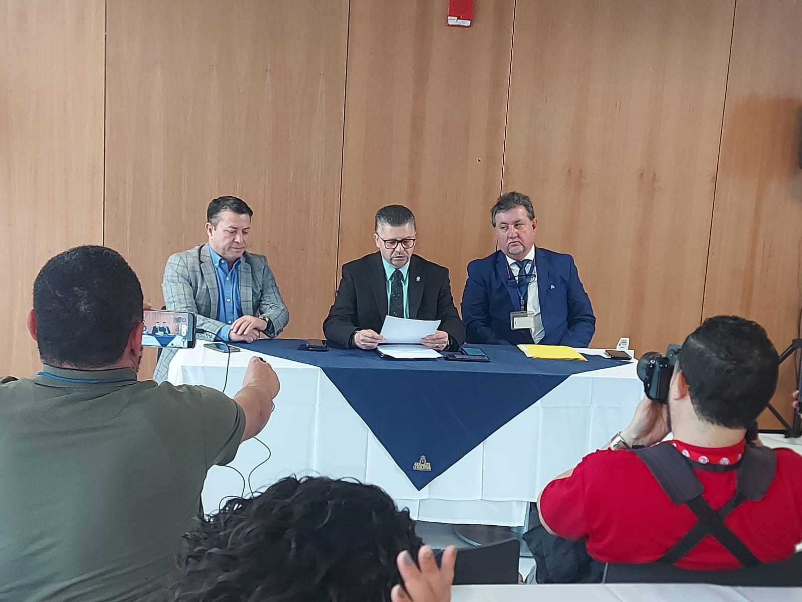 Diputado liberacionista propone premios a cambio de información de criminales más buscados