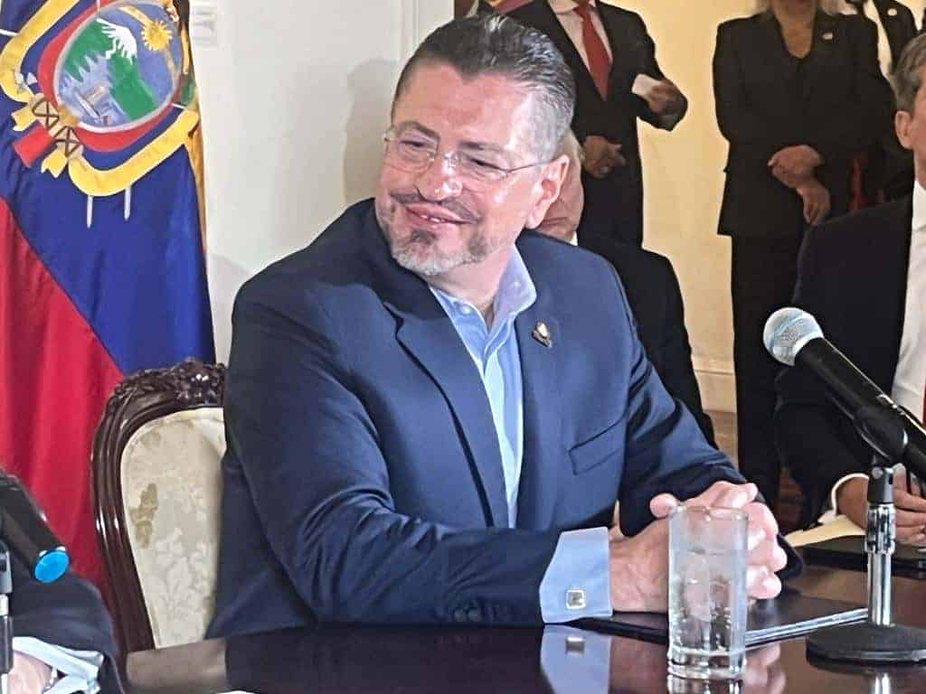 Ticos consideran que un año es poco para juzgar labor de Rodrigo Chaves