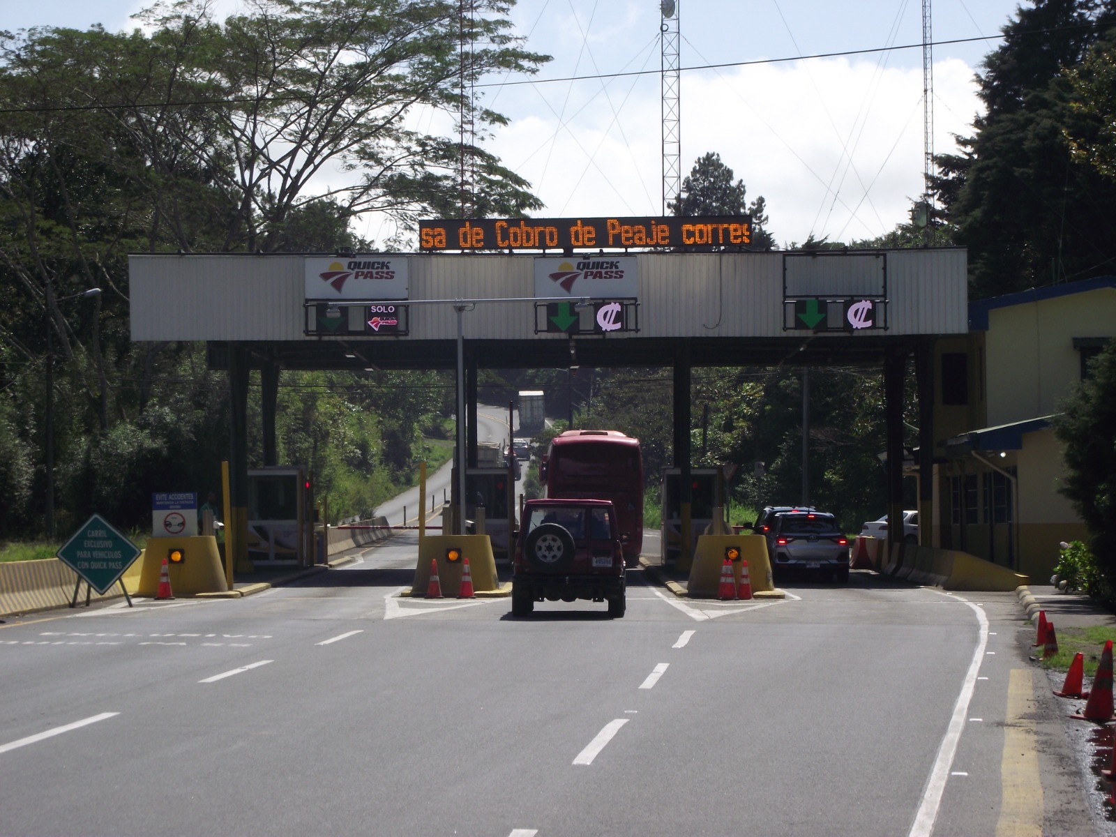 Ruta 32 se mantendrá cerrada hasta este jueves