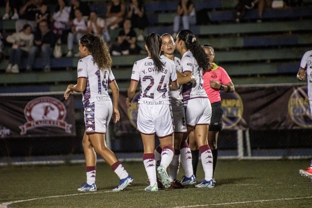 Saprissa Femenino rompe el ego desamparadeño con goleada escandalosa