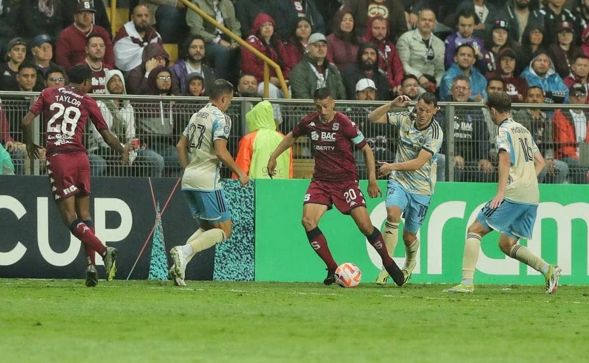 Pese a derrota en casa, Saprissistas creen que pueden sacar la serie contra el Philadelphia