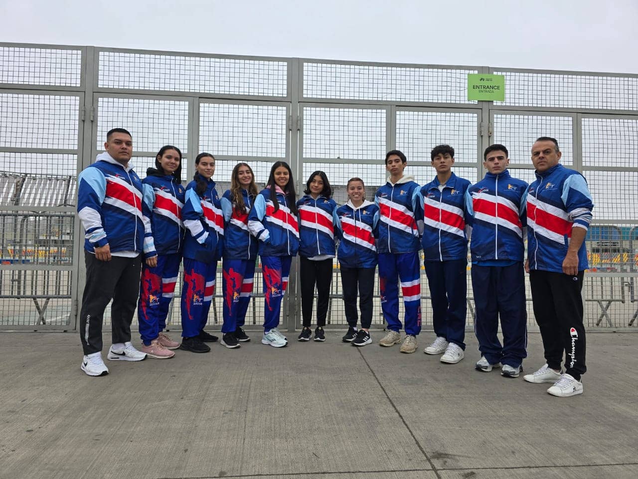 Taekwondo tico con destino a Perú