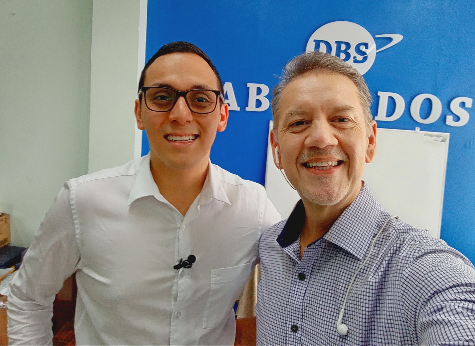 ¿Tiene deudas por tarjetas de crédito?