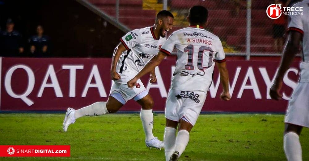 Alex López  le dio triunfo agónico a Alajuelense y avanza a la siguiente fase