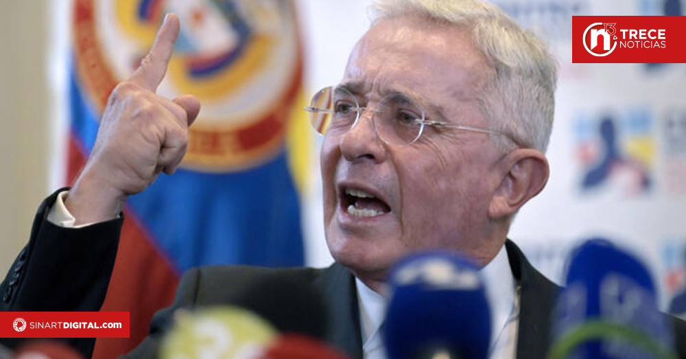 Expresidente Uribe se presenta ante jueza de Colombia en inédito proceso penal