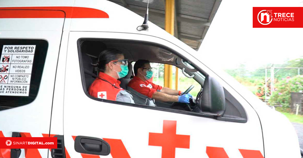 Menor de edad se encuentra en estado crítico tras vuelco de vehículo en Guanacaste 