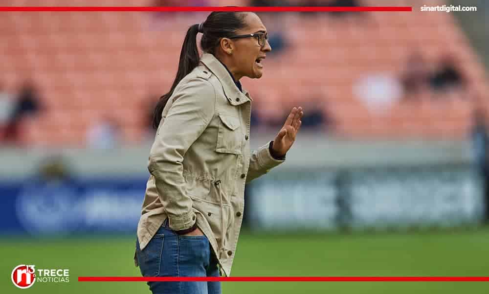 Amelia llama a 30 futbolistas para comenzar trabajos para el Mundial