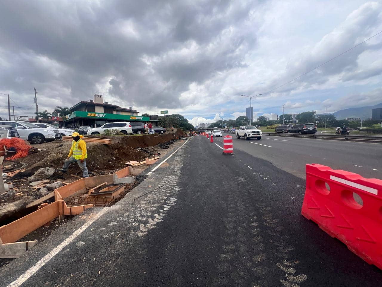 MOPT planea iniciar ampliación de salida a Heredia en dos meses