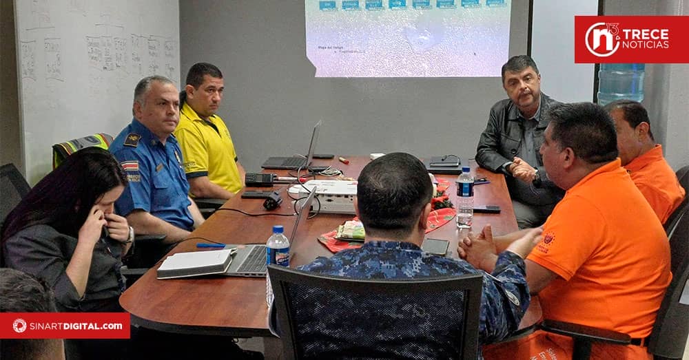 Socorristas de El Salvador y Costa Rica diseñan plan de acción para atender incidencias por lluvias