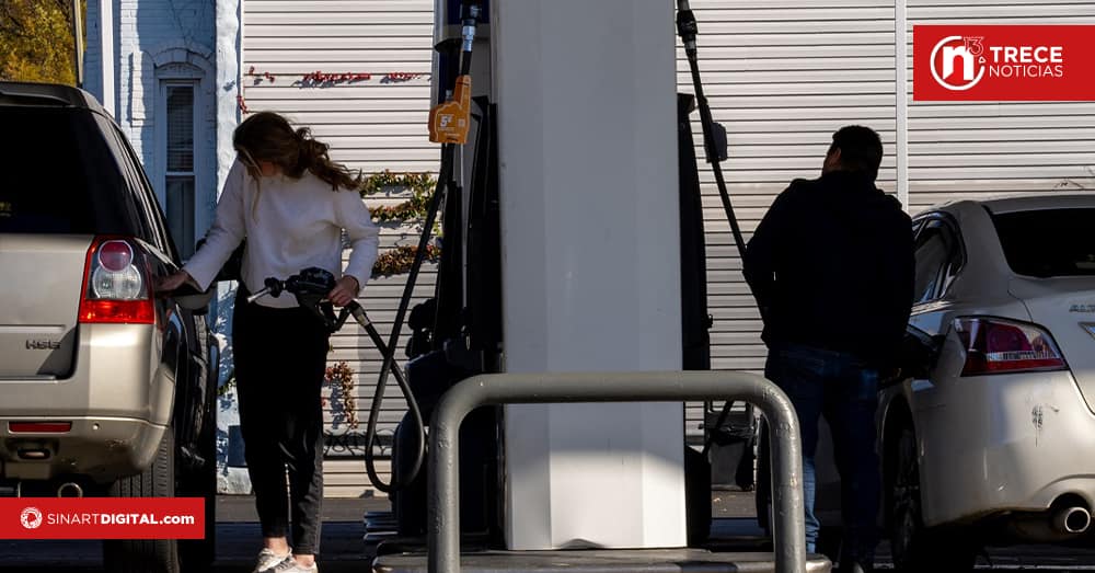 Francia y España reafirman su apoyo a la prohibición de autos de combustión nuevos en 2035