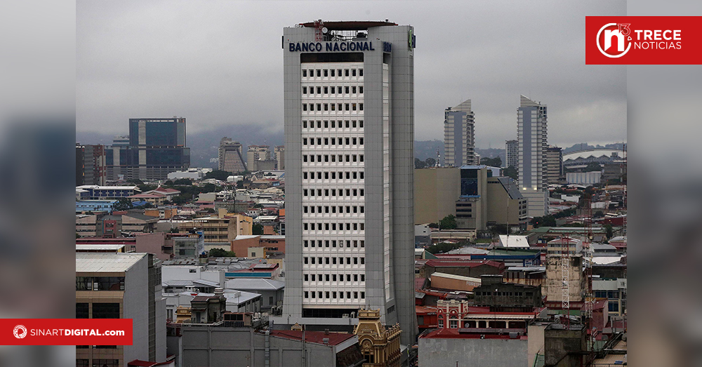 'Tuvo problemas familiares; eso hizo que faltara al deber de fiscalización', justifica defensa a sospechoso de robo millonario en BN
