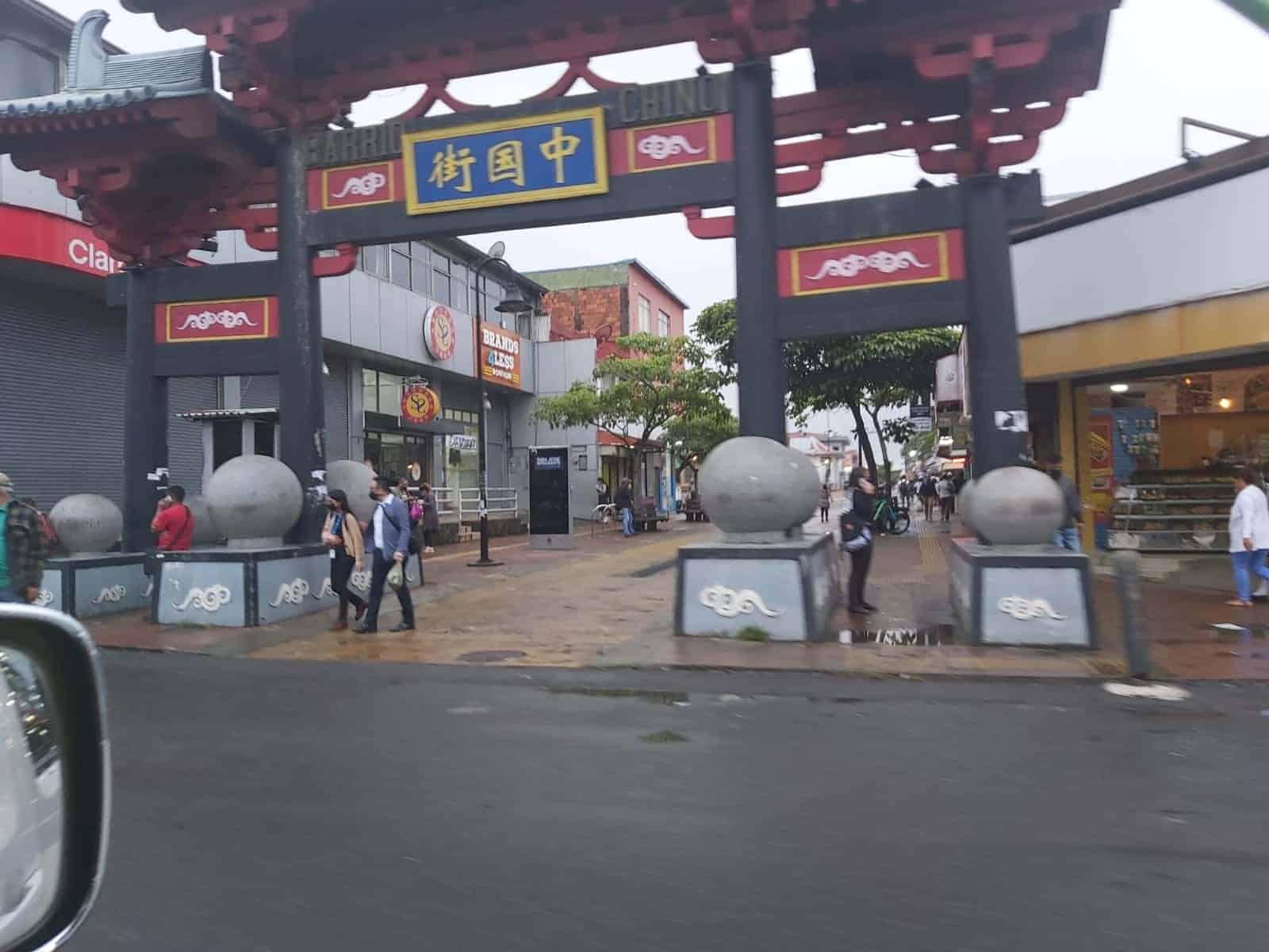 Fuertes lluvias en poco tiempo inundan Barrio Chino en San José