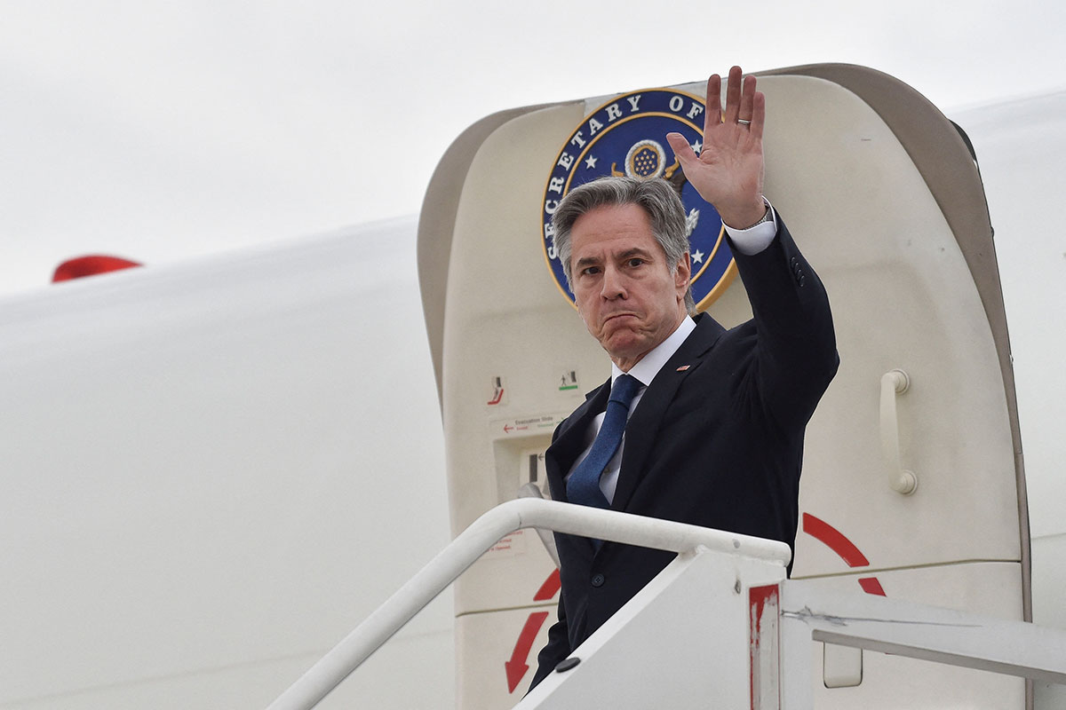 Blinken visita México en busca de medidas para frenar la migración