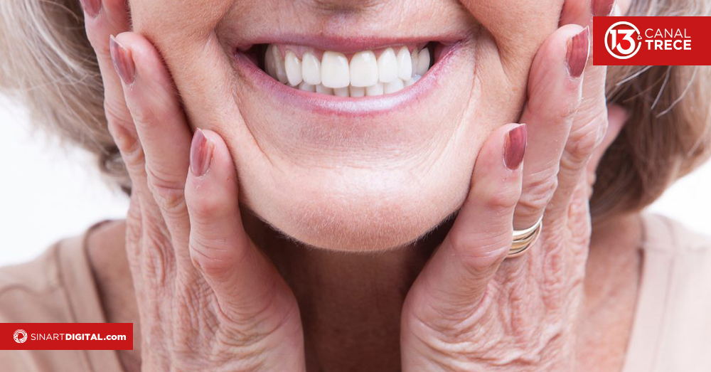 Recuperar más que una sonrisa: implantes dentales 
